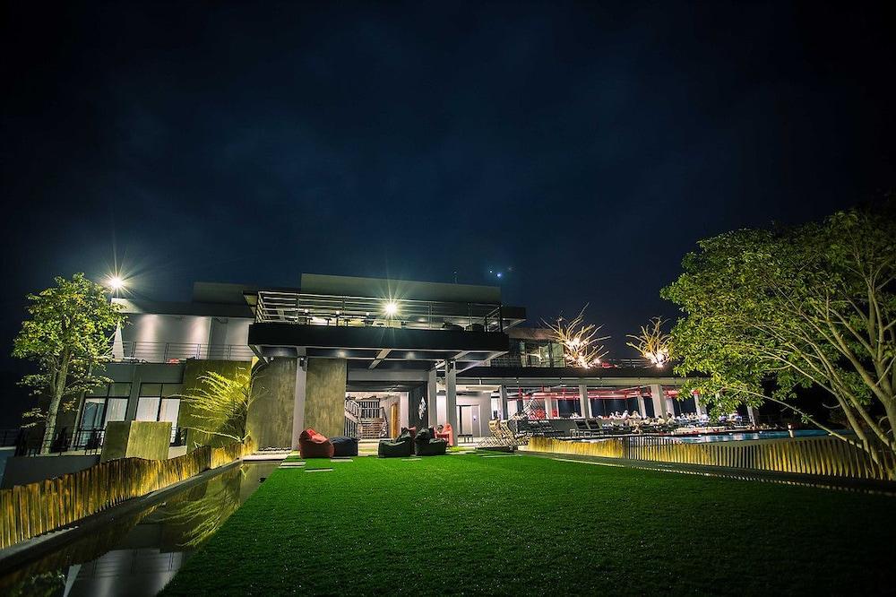 The Paz Resort Khao Yai By Pcl Nong Sarai Bagian luar foto